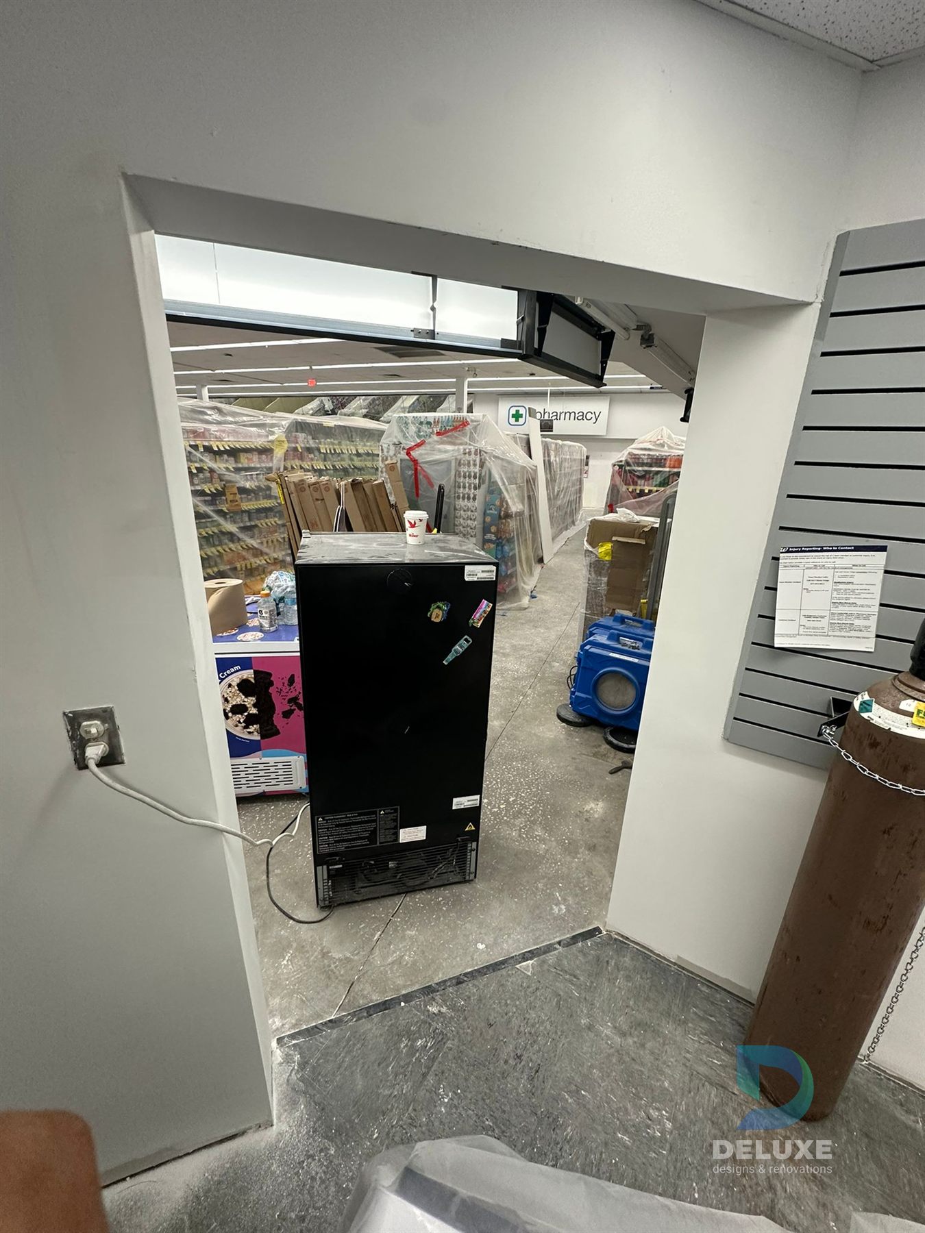 Walgreen Tampa commercial restoration project photo 15