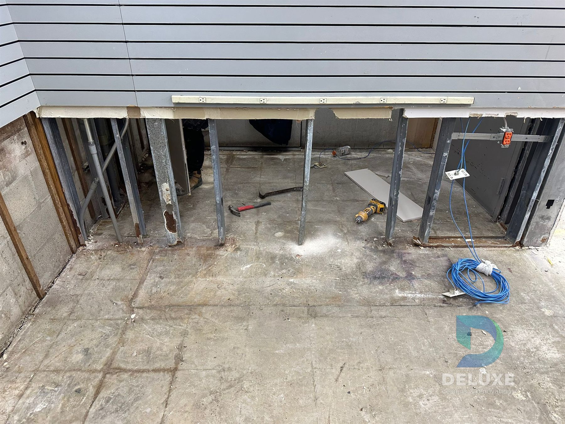 Walgreen Tampa commercial restoration project photo 27