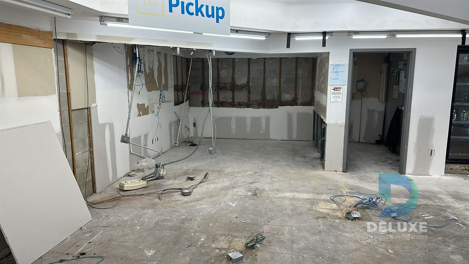 Walgreen Tampa commercial restoration project photo 32