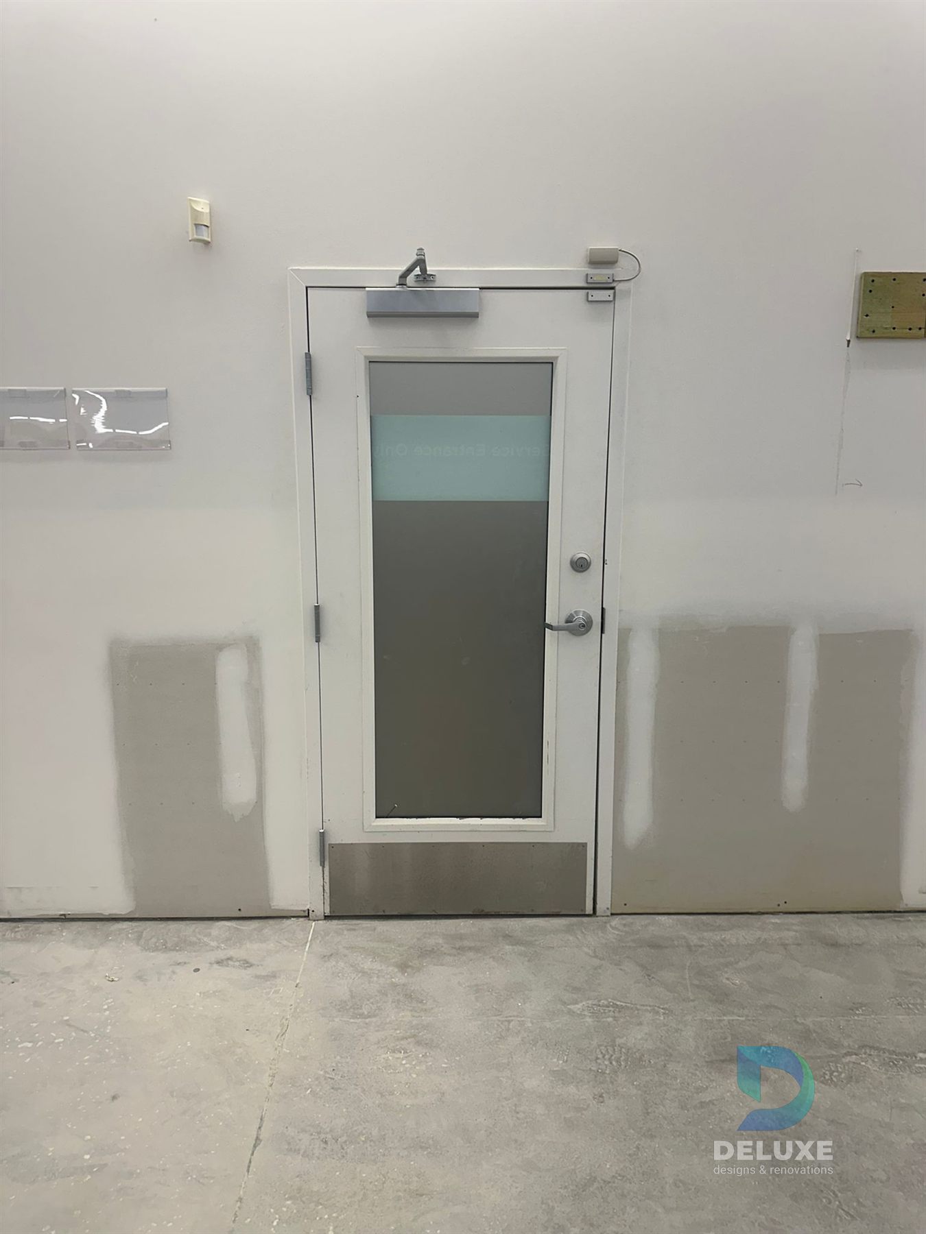 Walgreen Tampa commercial restoration project photo 37