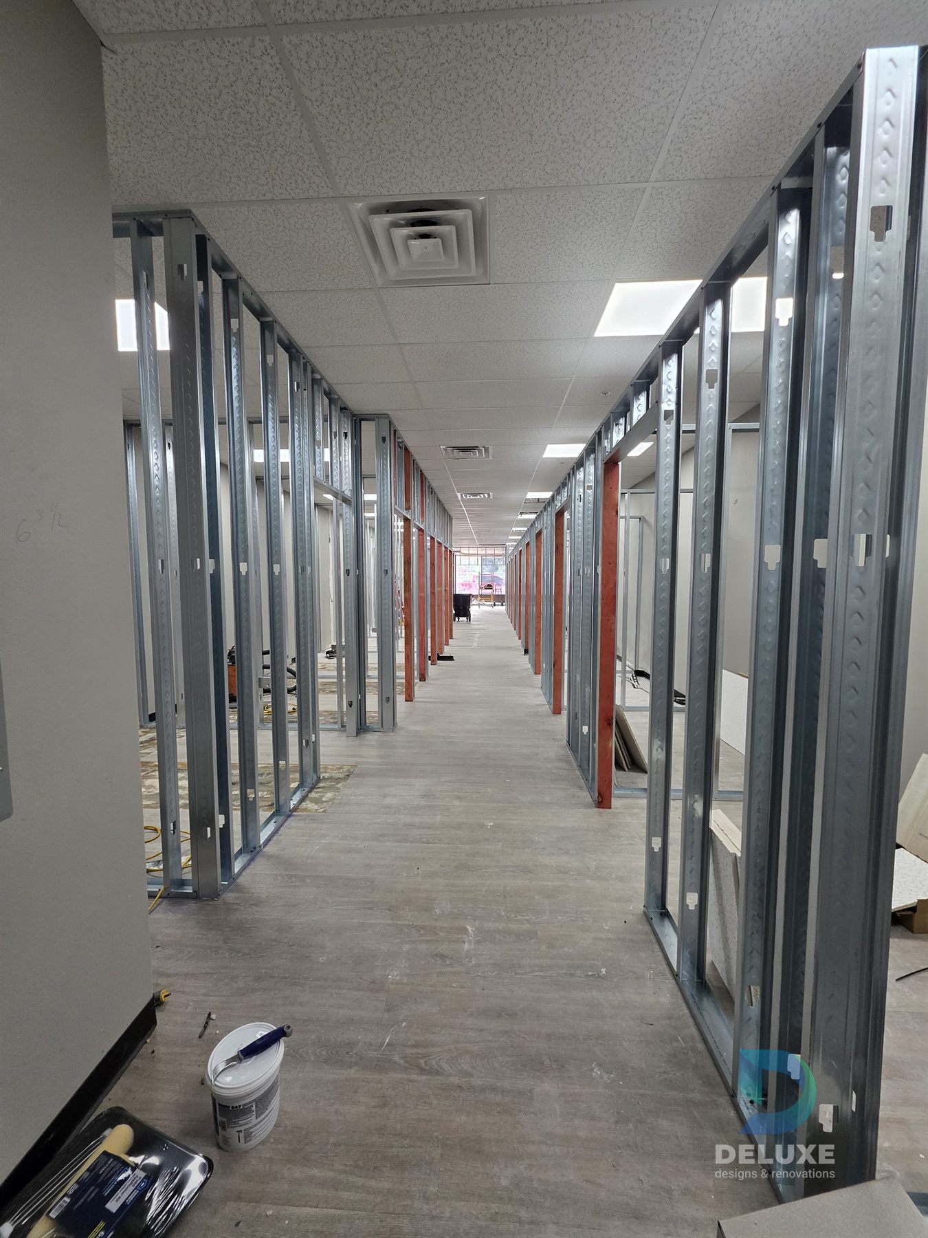 Zoom Tan Casselberry commercial buildout project photo 11