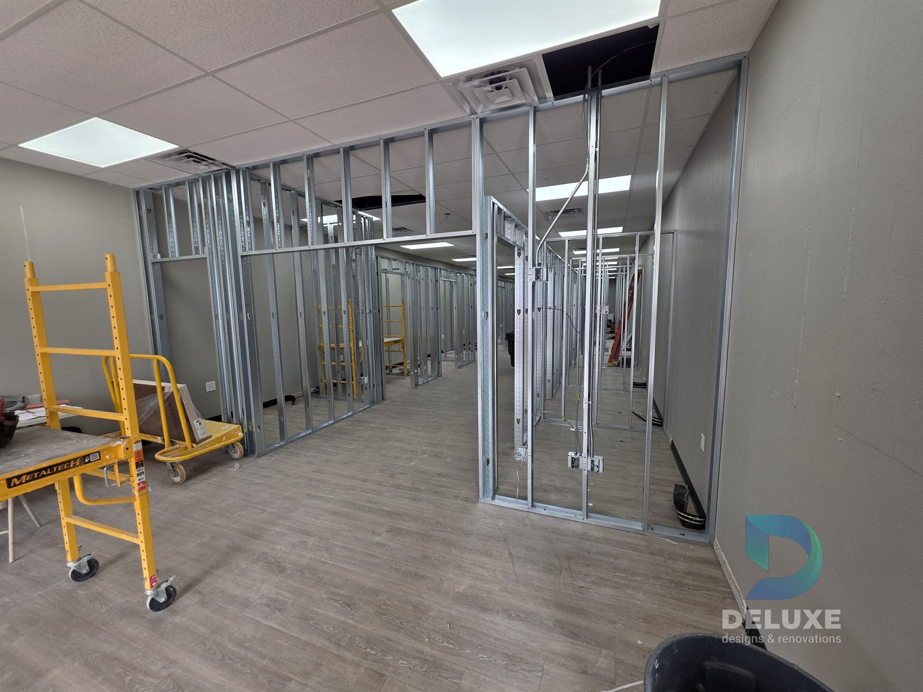 Zoom Tan Casselberry commercial buildout project photo 12