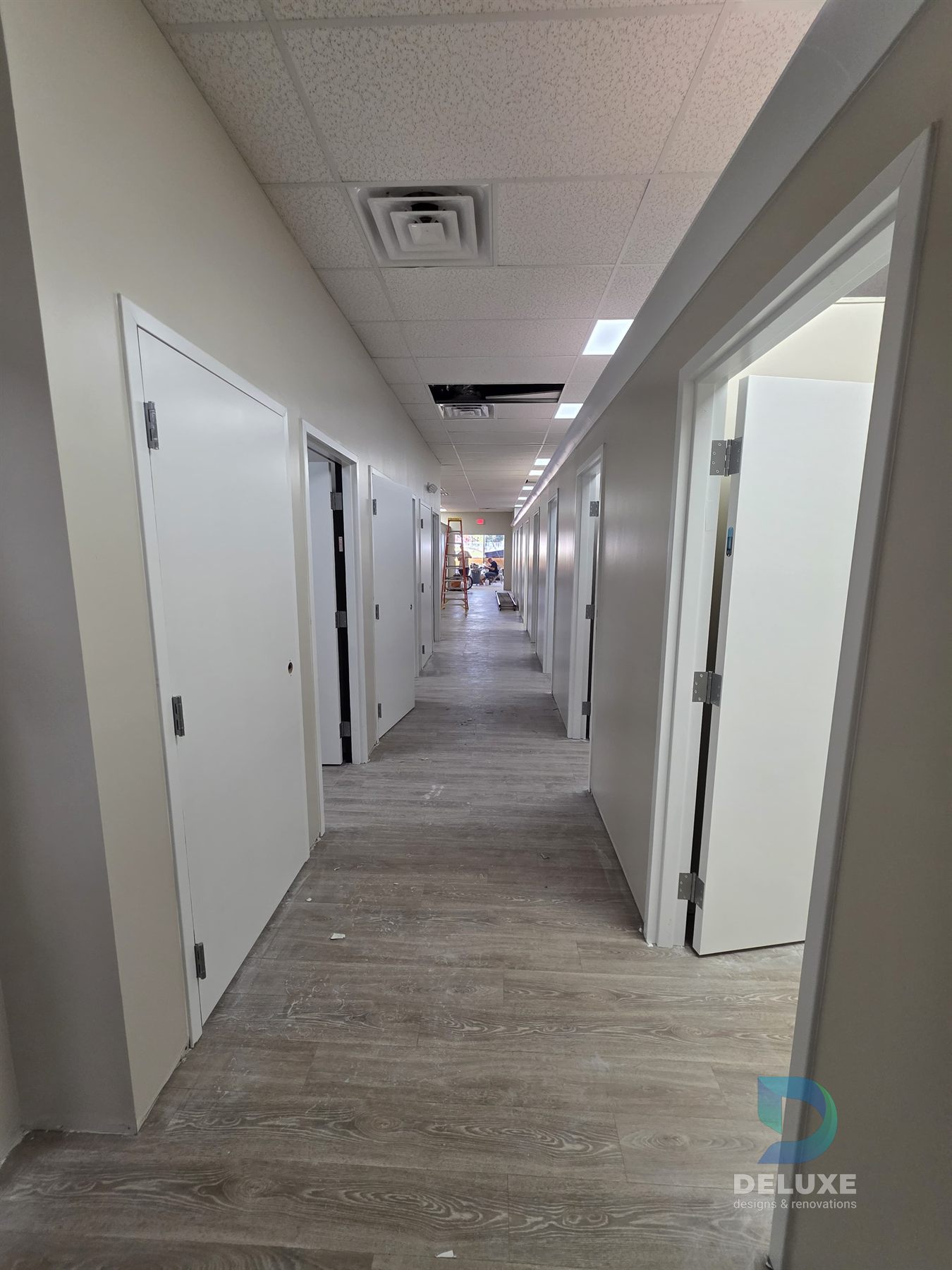 Zoom Tan Casselberry commercial buildout project photo 18